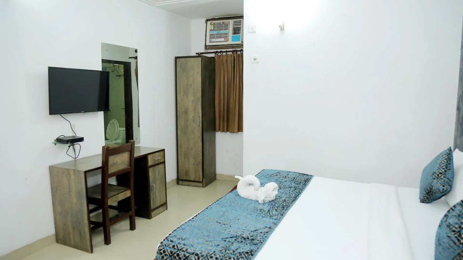 Hotel Om Sai Delhi International Airport Nueva Delhi